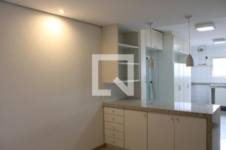 Apartamento à venda com 203m², 4 quartos e 3 vagasCopa - Cozinha