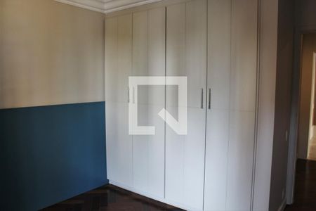 Apartamento à venda com 203m², 4 quartos e 3 vagasQuarto 1
