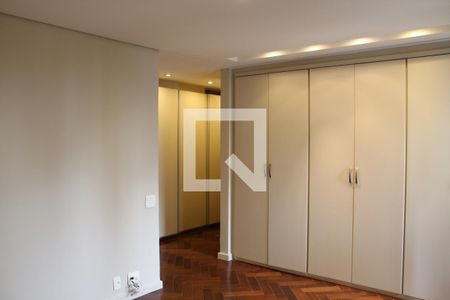 Apartamento à venda com 203m², 4 quartos e 3 vagasQuarto 3