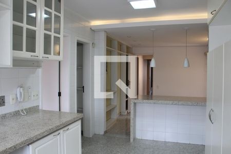 Apartamento à venda com 203m², 4 quartos e 3 vagasCozinha