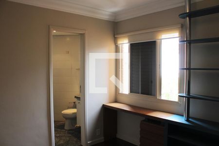 Apartamento à venda com 203m², 4 quartos e 3 vagasQuarto 1