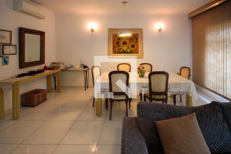 Sala de casa à venda com 3 quartos, 251m² em Cursino, São Paulo