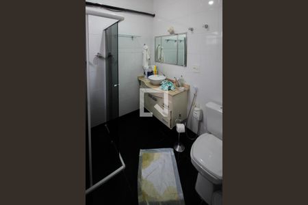 Casa à venda com 251m², 3 quartos e 4 vagasBanheiro Social