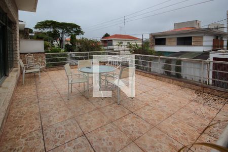 Casa à venda com 251m², 3 quartos e 4 vagasSala - Sacada