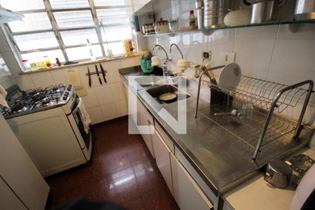 Casa à venda com 251m², 3 quartos e 4 vagasCozinha