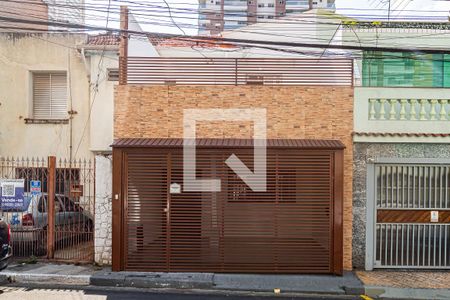 Casa para alugar com 120m², 2 quartos e 1 vagaFachada