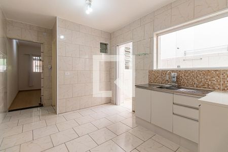 Casa para alugar com 120m², 2 quartos e 1 vagaCozinha