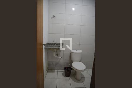 Banheiro de kitnet/studio para alugar com 1 quarto, 26m² em Brás, São Paulo