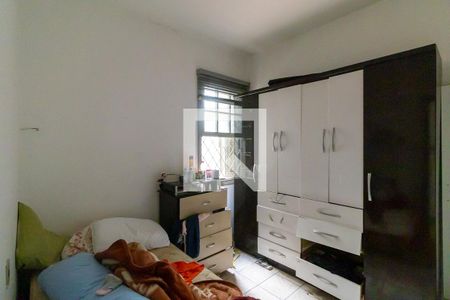 Casa à venda com 130m², 5 quartos e 3 vagas Casa à venda com 130m², 5 quartos e 3 vagasQuarto 4