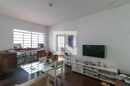 Sala de casa à venda com 5 quartos, 130m² em Taquaral, Campinas