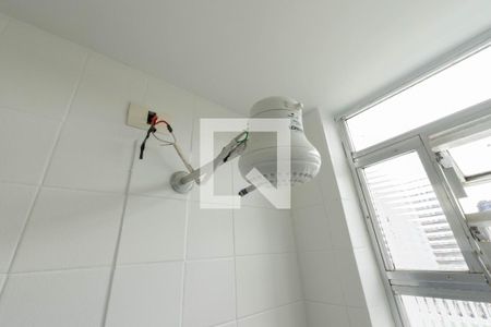 Banheiro de apartamento para alugar com 2 quartos, 51m² em Bela Vista, São Paulo