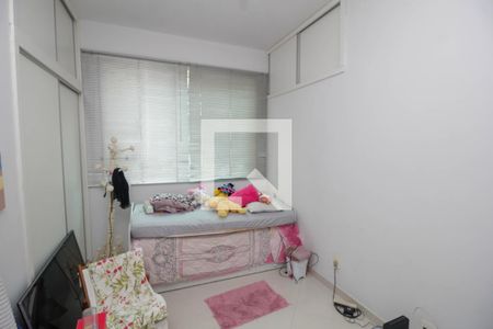 Casa à venda com 600m², 4 quartos e 1 vaga Casa à venda com 600m², 4 quartos e 1 vagaQuarto 2