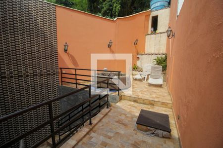 Casa à venda com 600m², 4 quartos e 1 vaga Casa à venda com 600m², 4 quartos e 1 vagaÁrea Externa