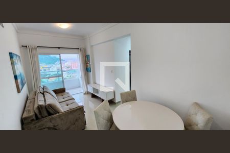Sala de apartamento para alugar com 1 quarto, 50m² em Vila Matias, Santos
