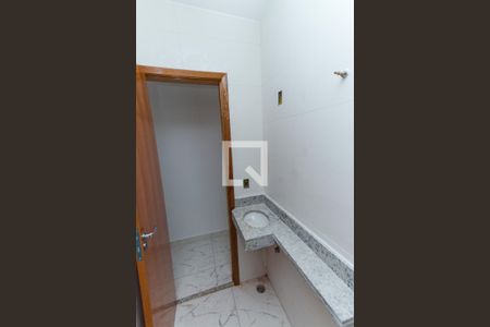 Banheiro de apartamento à venda com 1 quarto, 26m² em Vila Constança, São Paulo