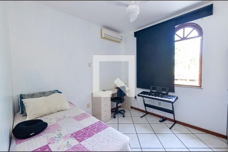 Quarto 1 de casa de condomínio para alugar com 3 quartos, 306m² em Itaipu, Niterói