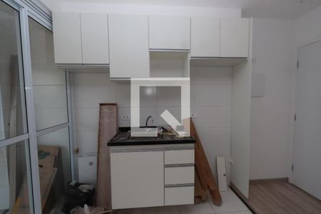 Cozinha de apartamento para alugar com 1 quarto, 33m² em Parque da Vila Prudente, São Paulo