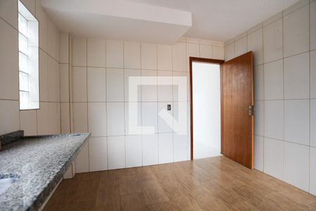 Cozinha de apartamento para alugar com 2 quartos, 135m² em Jardim Nova Coimbra, Cotia