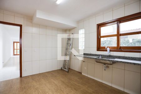 Apartamento para alugar com 135m², 2 quartos e 2 vagasCozinha