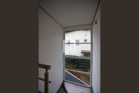 Apartamento para alugar com 135m², 2 quartos e 2 vagasEscada - detalhes