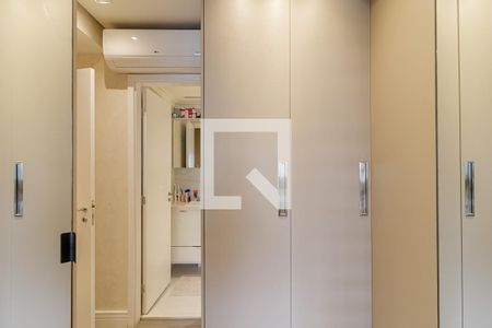 Apartamento à venda com 74m², 2 quartos e 2 vagasSuíte