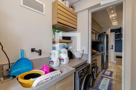 Apartamento à venda com 74m², 2 quartos e 2 vagasÁrea de Serviço