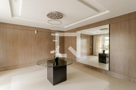 Apartamento à venda com 74m², 2 quartos e 2 vagasHall Social 