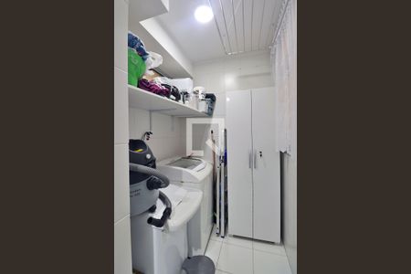 Apartamento à venda com 62m², 3 quartos e 1 vagaÁrea de Serviço