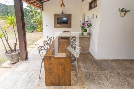 Casa à venda com 459m², 4 quartos e 4 vagasVaranda