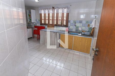 Casa à venda com 459m², 4 quartos e 4 vagasCozinha