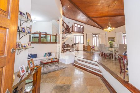 Sala de casa à venda com 4 quartos, 459m² em Paquetá, Belo Horizonte