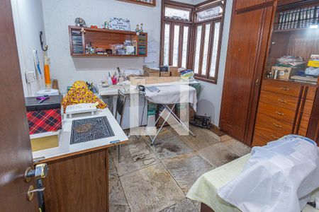 Quarto 1 de casa à venda com 4 quartos, 459m² em Paquetá, Belo Horizonte