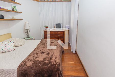 Casa à venda com 459m², 4 quartos e 4 vagasQuarto 4