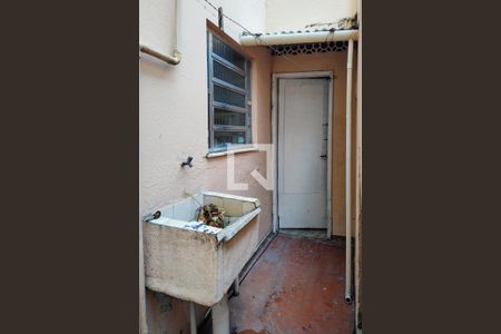Casa para alugar com 90m², 2 quartos e 6 vagas Casa para alugar com 90m², 2 quartos e 6 vagasQuintal