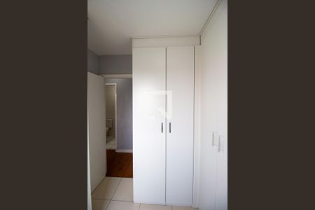 Quarto 1 de apartamento para alugar com 2 quartos, 36m² em Jardim Helena, São Paulo