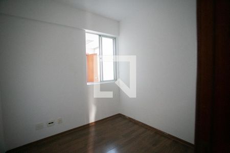 Apartamento à venda com 90m², 3 quartos e 1 vagaQuarto
