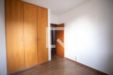 Apartamento à venda com 90m², 3 quartos e 1 vagaQuarto
