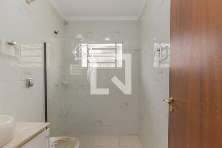 Casa para alugar com 85m², 2 quartos e 2 vagas Casa para alugar com 85m², 2 quartos e 2 vagasBanheiro