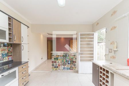 Casa para alugar com 85m², 2 quartos e 2 vagas Casa para alugar com 85m², 2 quartos e 2 vagasCozinha