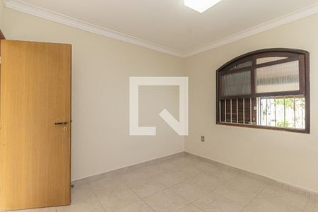 Casa para alugar com 85m², 2 quartos e 2 vagas Casa para alugar com 85m², 2 quartos e 2 vagasQuarto 2