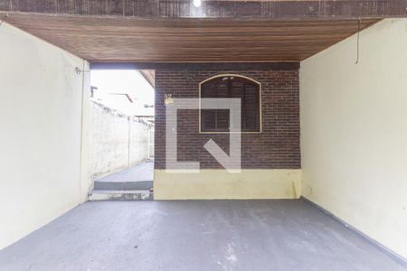 Casa para alugar com 85m², 2 quartos e 2 vagas Casa para alugar com 85m², 2 quartos e 2 vagasGaragem