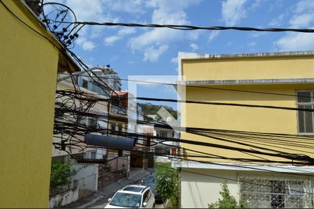 Vista da Suíte 1  de casa de condomínio para alugar com 3 quartos, 200m² em Jacarepaguá, Rio de Janeiro