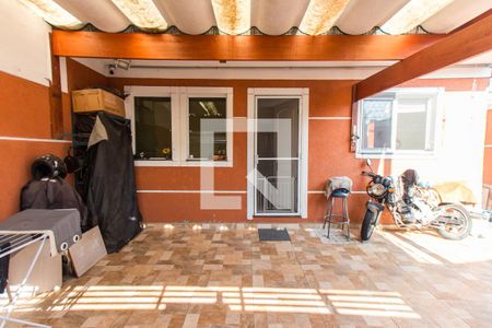 Casa à venda com 72m², 2 quartos e 2 vagas Casa à venda com 72m², 2 quartos e 2 vagasGaragem