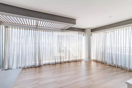 Apartamento à venda com 2 quartos, 140m² em Pinheiros, São Paulo