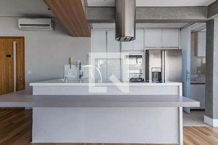 Apartamento à venda com 2 quartos, 140m² em Pinheiros, São Paulo