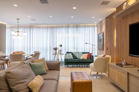 Apartamento à venda com 3 quartos, 168m² em Vila Nova Conceição, São Paulo