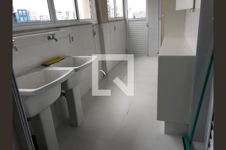 Apartamento à venda com 3 quartos, 213m² em Santo Amaro, São Paulo