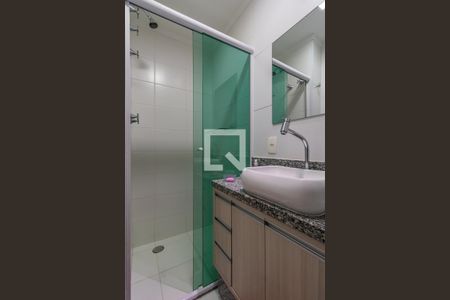 Banheiro Social de apartamento à venda com 3 quartos, 66m² em Bethaville I, Barueri
