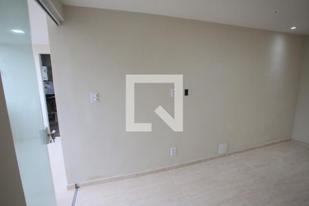 Quarto de apartamento à venda com 1 quarto, 39m² em Tanque, Rio de Janeiro