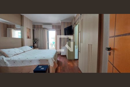 Casa à venda com 298m², 3 quartos e 6 vagasQuarto 1